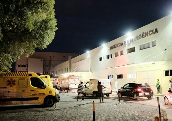 Criminosos erram mira e disparam contra criança de 7 anos em Maceió