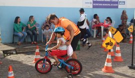 Detran/AL realiza ação para ensinar crianças a andar de bicicleta neste domingo (8)