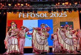 Grupo Reviver leva o coco de roda de Maceió a festival de folclore no Paraná