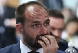 PGR pede condenação de Eduardo Bolsonaro por pressão ao STF