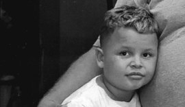 Menino morre soterrado após deslizamento em área de risco