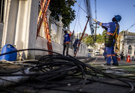 Projeto Poste Limpo já organiza mais de 64 km de cabos em Maceió