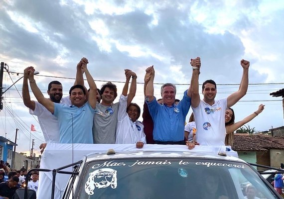 Collor recebe apoio de prefeito ligado a Rodrigo Cunha