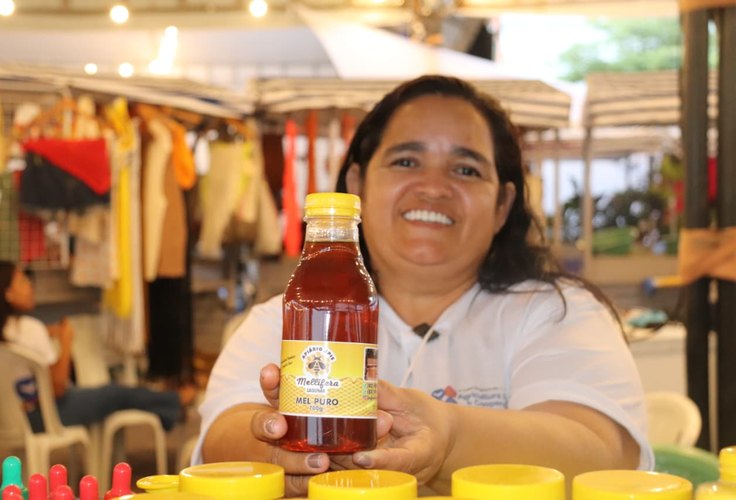 Mel e própolis vermelha da orla lagunar ganham destaque na Feira Alagoana da Agricultura Familiar e Cooperativismo