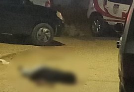 Homem é morto com três tiros na cabeça no Jacintinho, em Maceió