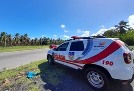 Pedreiro é assassinado a tiros em entrada de condomínio de luxo em Maceió