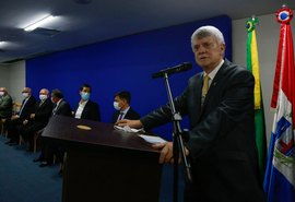 Presidente do TRE-AL critica questionamentos pós-eleição durante diplomação em Maceió