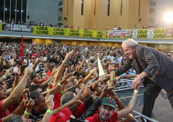 Em uma semana, PT arrecada mais de R$ 250 mil em vaquinha pró-Lula