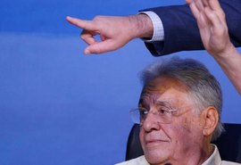 Grupo de advogados decide procurar FHC por apoio a Haddad