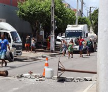 Sem diálogo, moradores da Orla Lagunar voltam a protestar por moradia