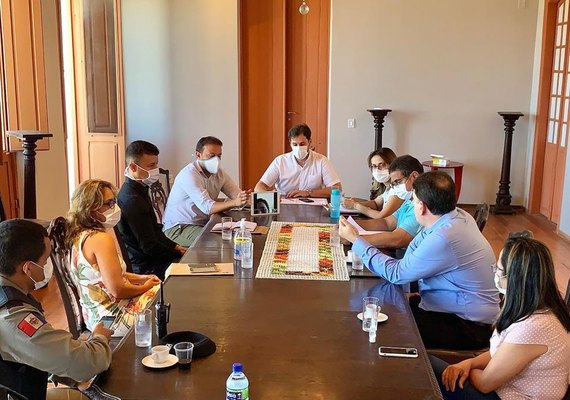 Prefeito de Marechal anuncia que testou positivo para covid-19