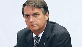 Bolsonaro destaca em rede social aumento da confiança no comércio