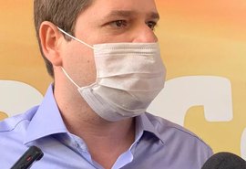 Davi Davino Filho atinge mais de 200 proposições em seu mandato