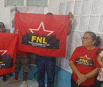 Habitação é ocupada por manifestantes sem-teto em Maceió