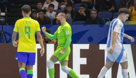 Brasil vence a  Argentina e conquista o hexa da Copa do Mundo de Futsal