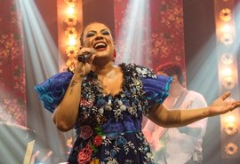 Kel Monalisa fará show na noite de São João em Maceió