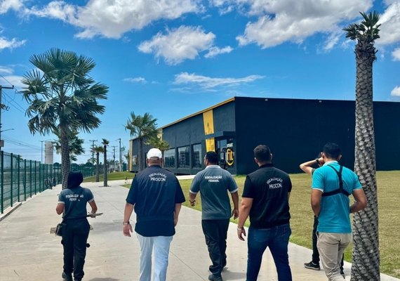 Academias e escolas de Maceió passam por inspeção do Procon e CREF