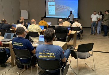 Fiscais da Adeal recebem treinamento sobre módulo de fiscalização do Sigeal