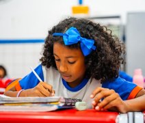 Maceió atinge 50% e registra avanço histórico na alfabetização