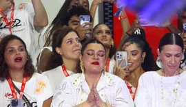 Preta Gil chora em camarote da família no carnaval de Salvador: 'Só Deus sabe como lutei'