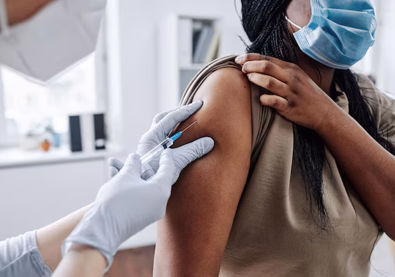 Cobertura vacinal contra o sarampo se mantém em alta em Maceió