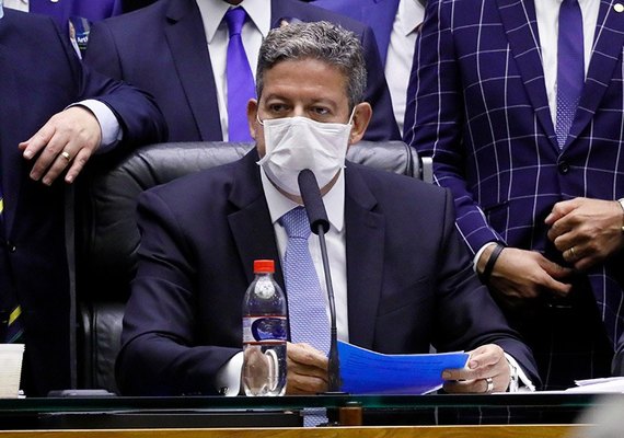 Arthur Lira quer votar PEC do Auxílio na próxima terça