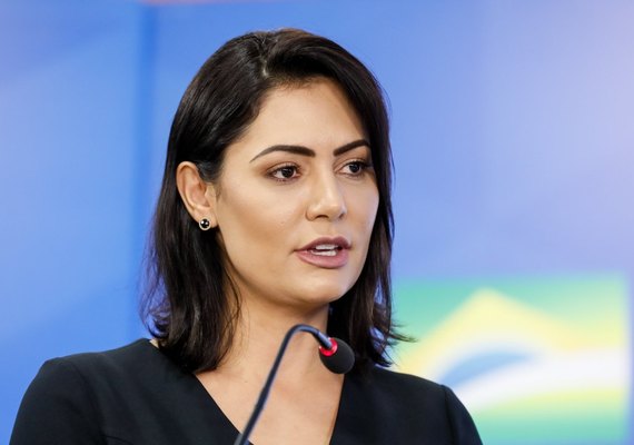 STF vai arquivar investigação sobre cheques depositados por Queiroz na conta de Michelle Bolsonaro