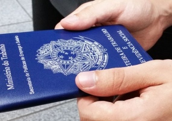 Depois de quatro anos em queda, foram gerados 480 mil postos de trabalho formais no período atual