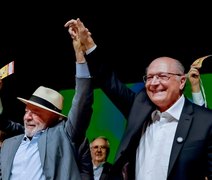 Lula sela chapa com Alckmin, critica Bolsonaro e rebate Milei em convenção