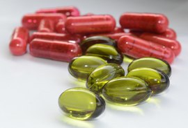 Anvisa proíbe 52 lotes de suplemento por risco de Salmonella