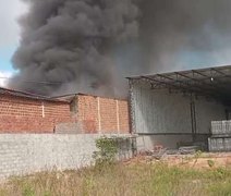 Incêndio destrói fábrica de estofados e causa prejuízo de R$ 250 mil em Arapiraca