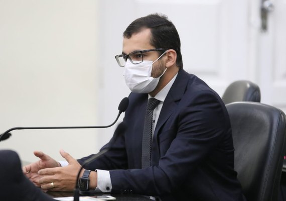 Projeto promove realização de exames de vista em crianças de escolas públicas