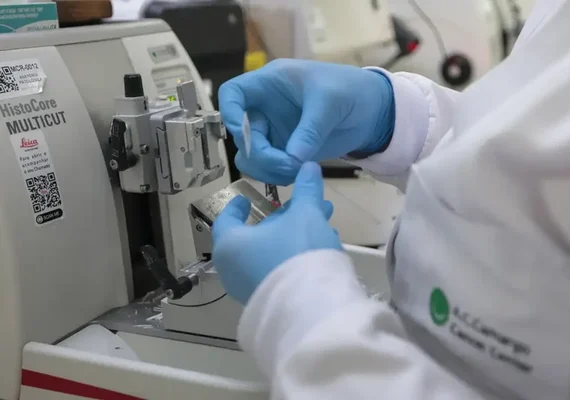 Cura do câncer de próstata pode alcançar 98%, aponta especialista da Sociedade Brasileira de Urologia