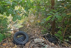 Corpo encontrado dentro de geladeira é de uma mulher que levou cerca de 20 facadas