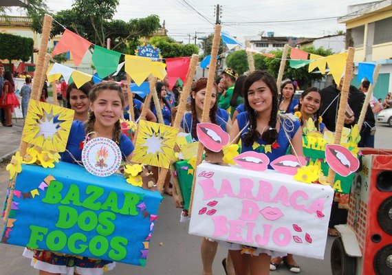 Estudantes festejam tradições nordestinas de União dos Palmares