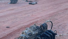 Batida frontal entre veículos deixa cenário de destruição na BR-424, em Marechal Deodoro