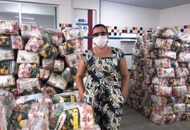 Prefeitura de Maceió entregou mais de 26 mil kits de merenda escolar