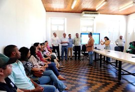 Secretaria de Agricultura recepciona novos bolsistas da Emater Alagoas
