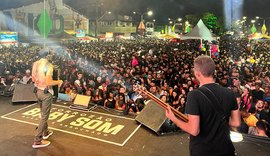 Público lota a Avenida no 1° dia do Forró para Nossa Gente, em Viçosa