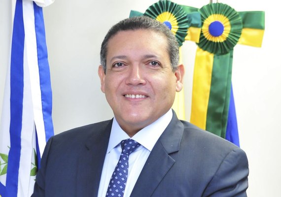 Kassio Marques toma posse como ministro nesta quinta-feira