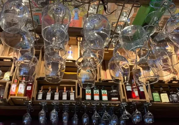 Pesquisa da Abrasel/AL indica confiança do setor de bares e restaurantes para o Carnaval 2026