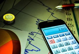 Estimativa do mercado para crescimento da economia cai para 0,93%