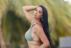 Famosa atleta do vôlei, publica fotos sensuais em São Miguel dos Milagres; veja