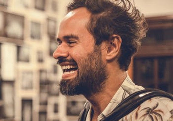 Marcelo Jeneci e Quinteto da Paraíba em única apresentação em Maceió