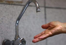 Parada em estação de tratamento deixa 15 bairros de Maceió sem água