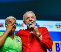 Lei que amplia direito à cirurgia reparadora da mama é sancionada no Brasil