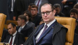 Zanin rejeita liminar, mas mantém processo sobre CPI do caso Master no STF