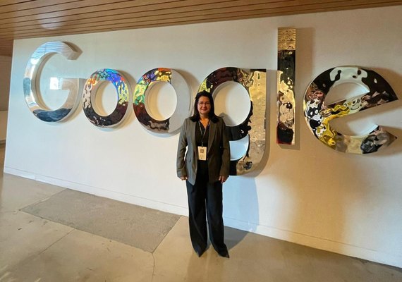 Secretária da Seduc participa de evento sobre tecnologia na educação, em Nova York