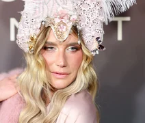 Kesha revela coleção de dentes humanos mantida há mais de uma década