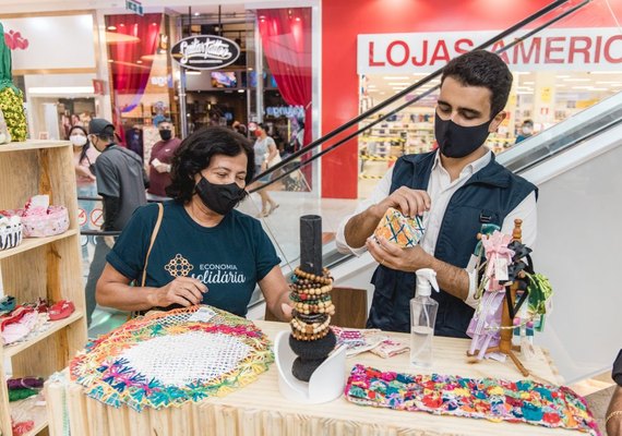 Prefeitura de Maceió inaugura estande para potencializar o comércio de artesanato no Parque Shopping